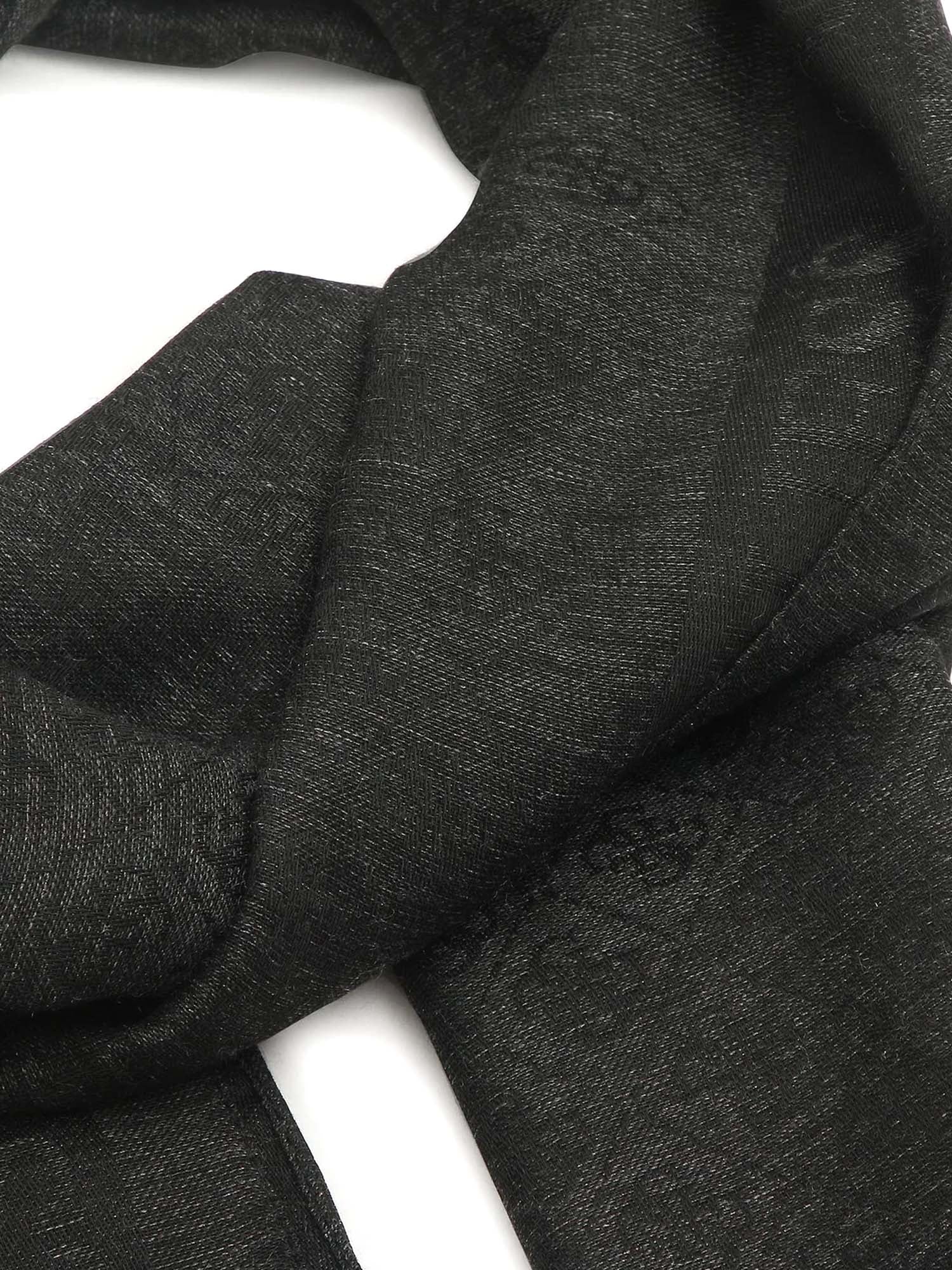 Sciarpe Nero Guess