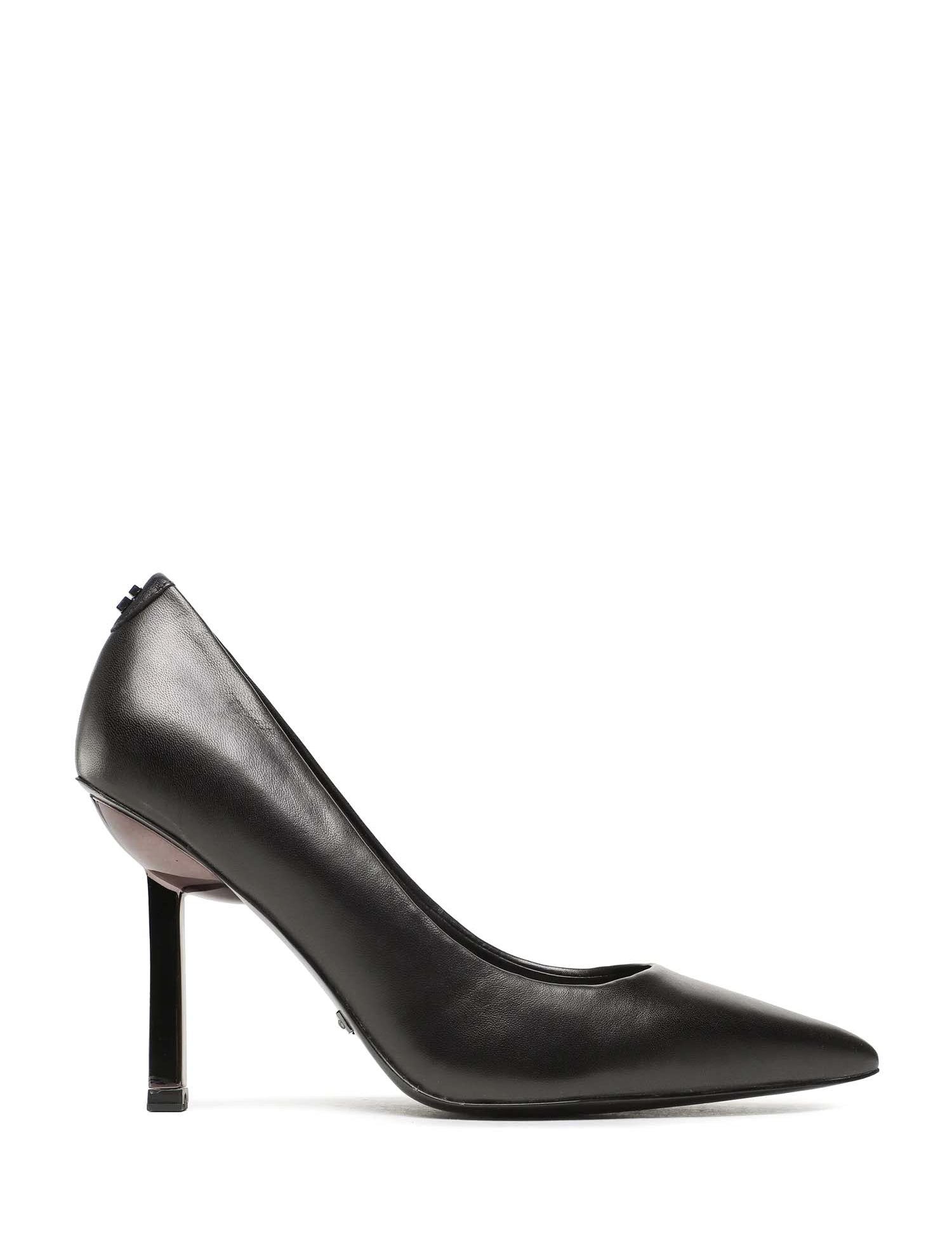 Decolleté Nero Guess