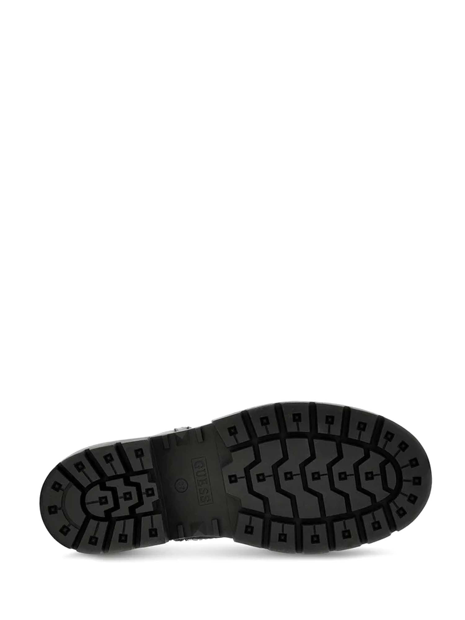 Anfibi Nero Guess