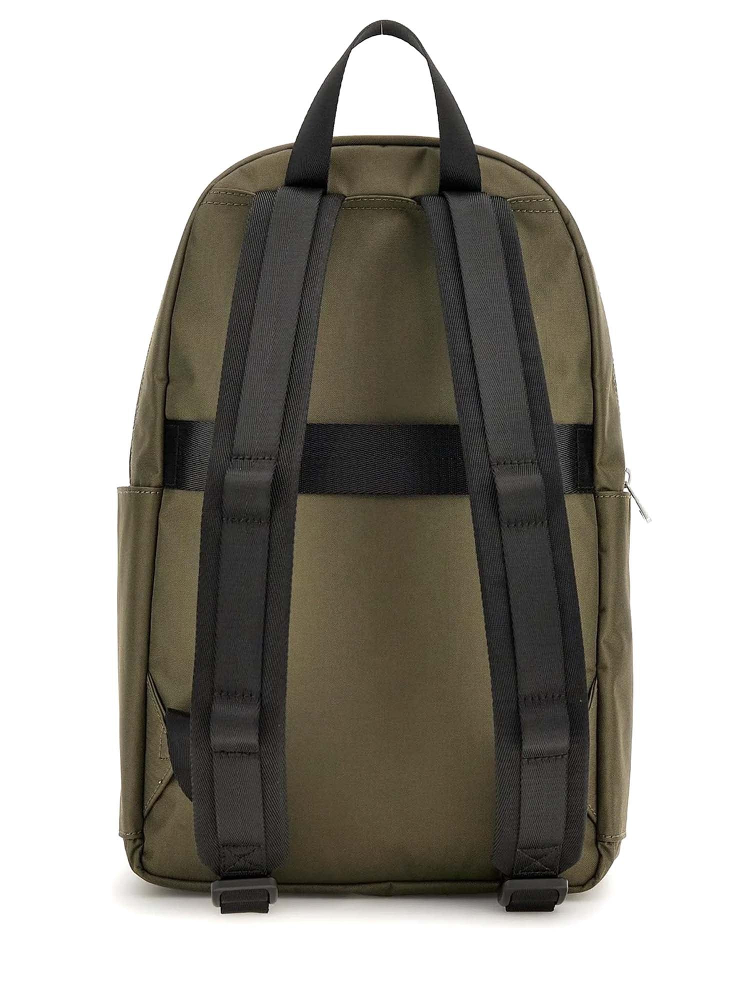 Zaini Verde Guess