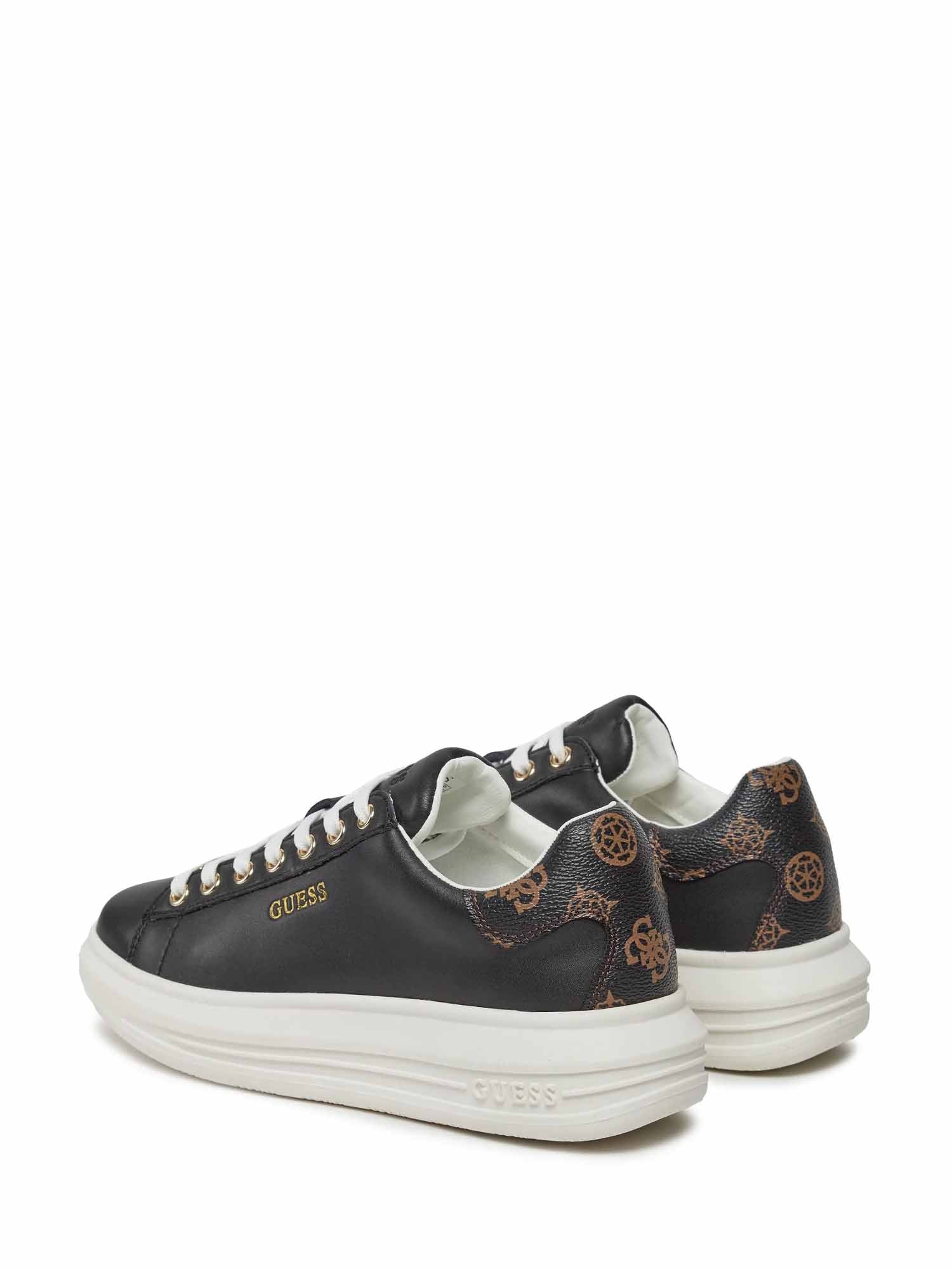 Sneakers Nero Guess