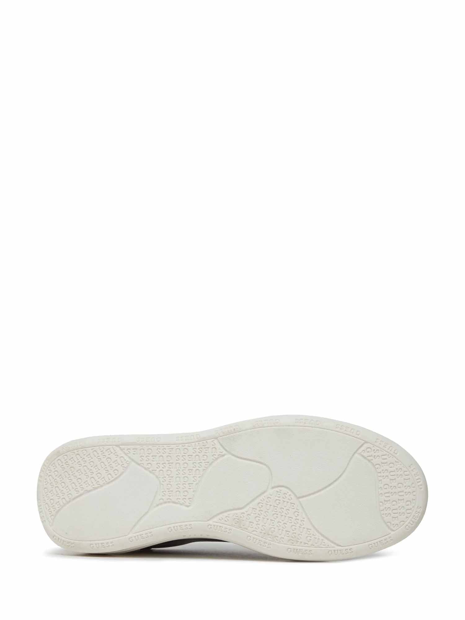 Sneakers Nero Guess