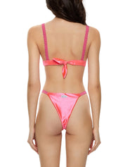 Costumi Rosa Me Fui