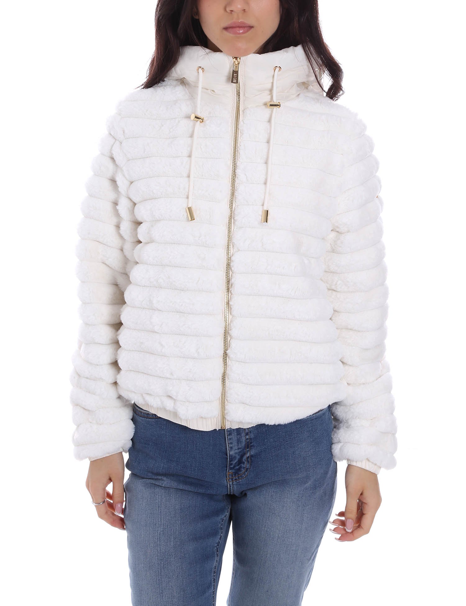 Pellicce Bianco Yes-zee