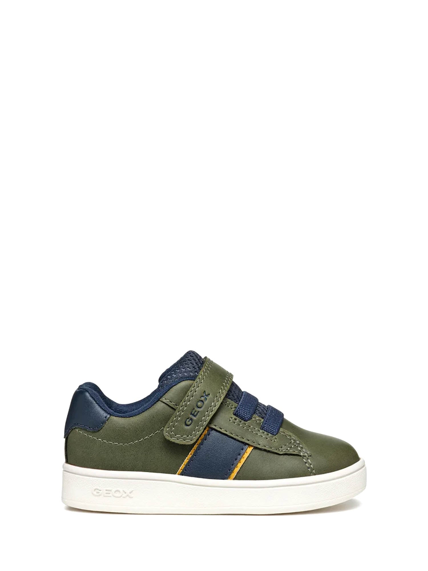 Scarpe con strappi Verde Geox