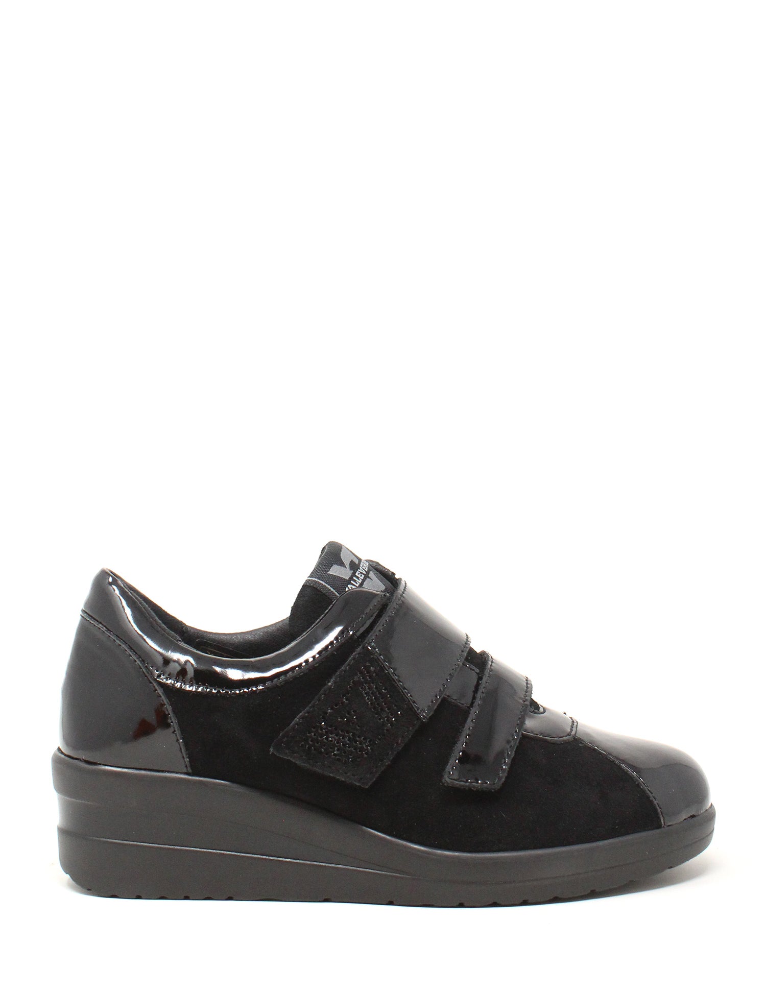 Scarpe con strappi Nero Valleverde