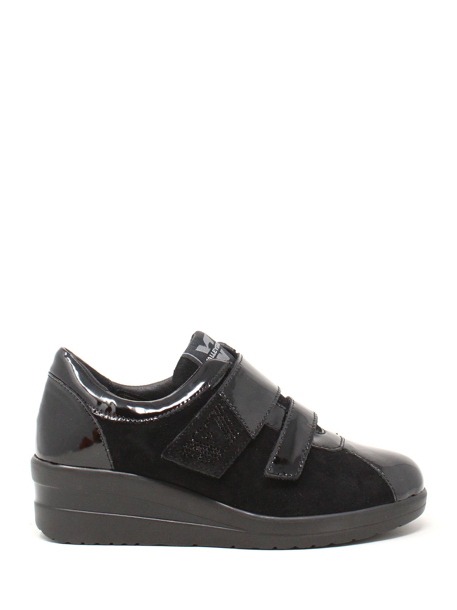 Scarpe con strappi Nero Valleverde