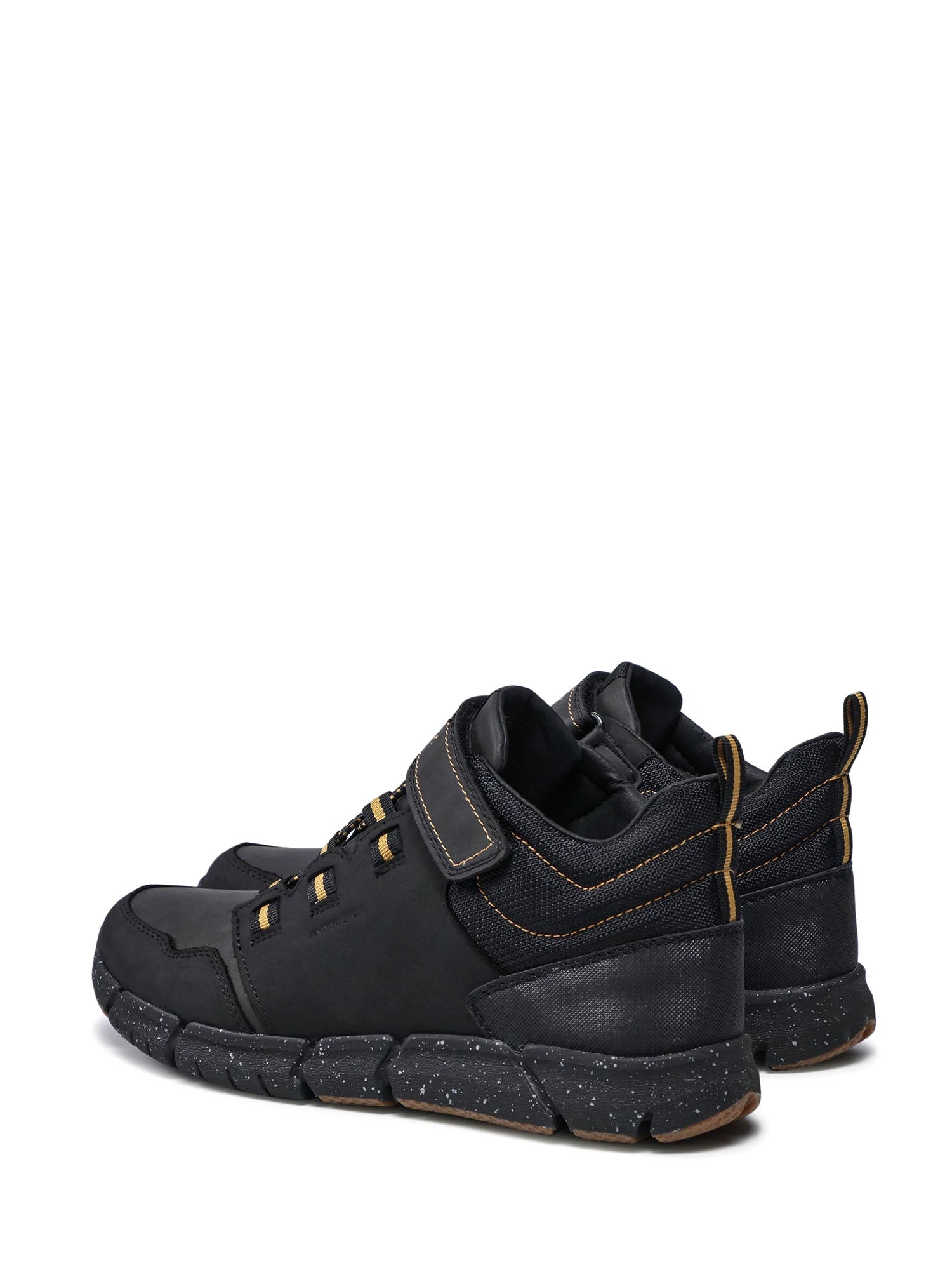 Scarpe con strappi Nero Geox