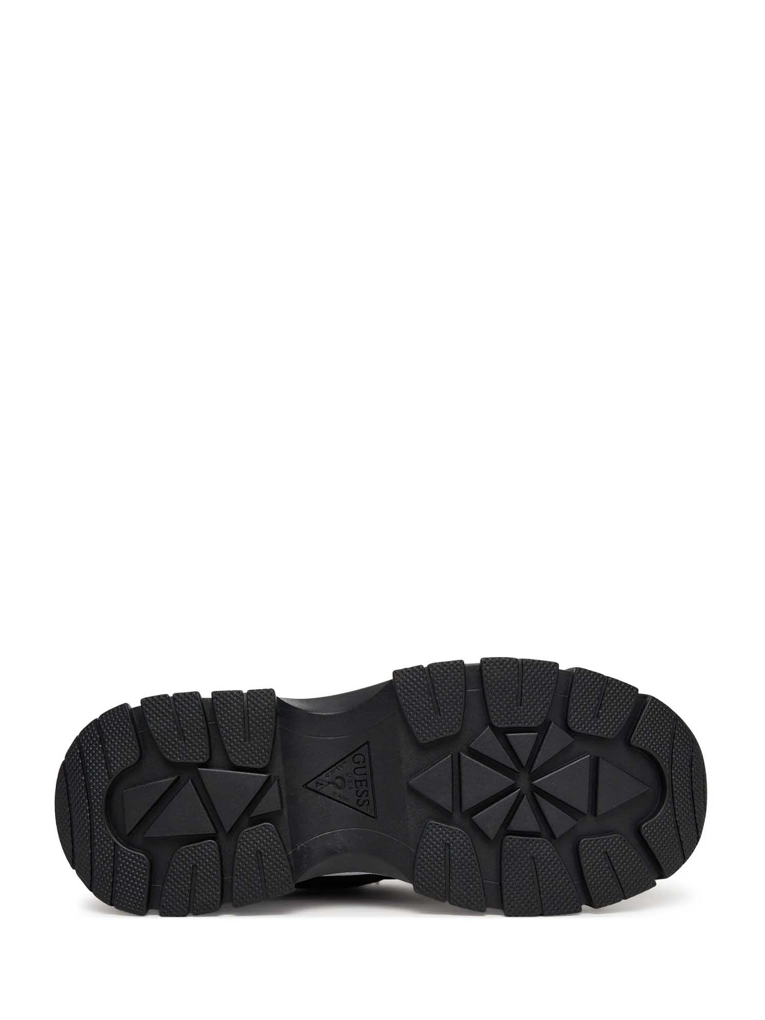 Sneakers Nero Guess