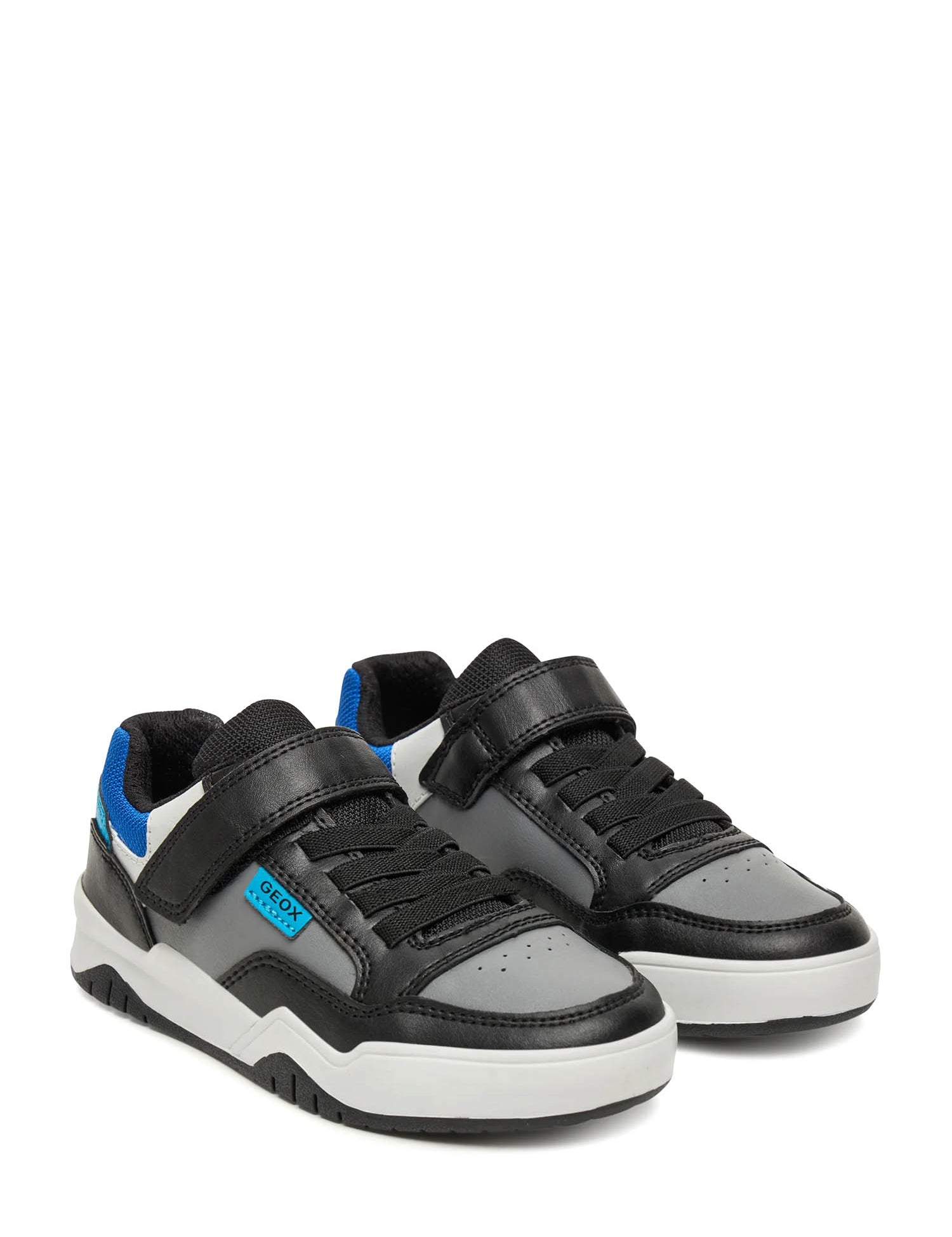 Scarpe con strappi Nero Geox