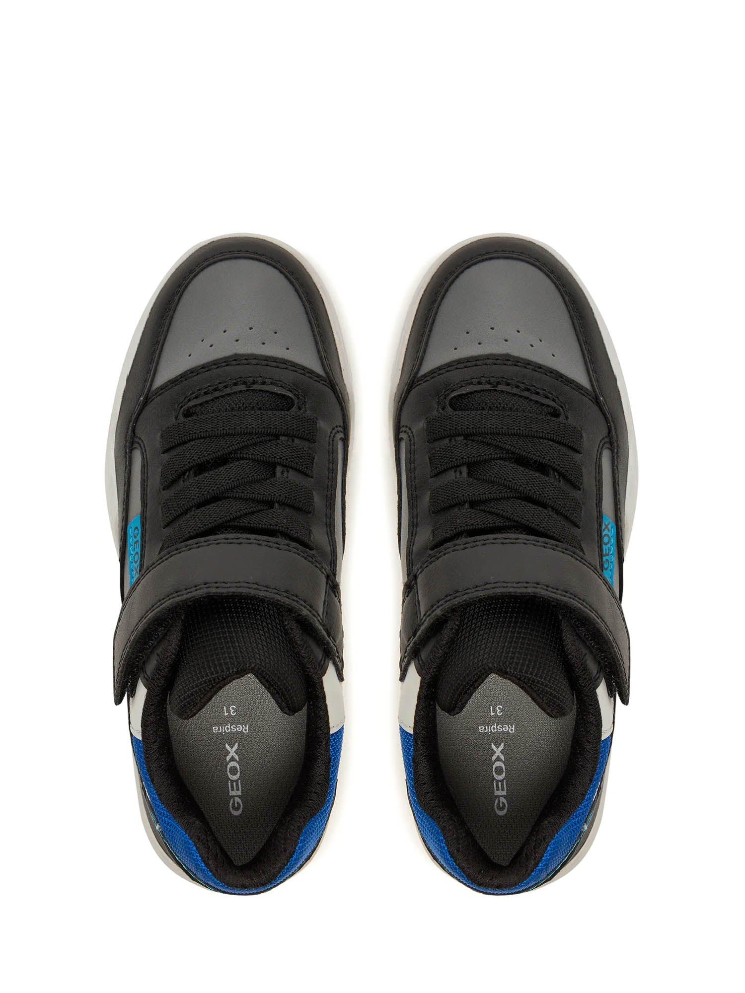 Scarpe con strappi Nero Geox