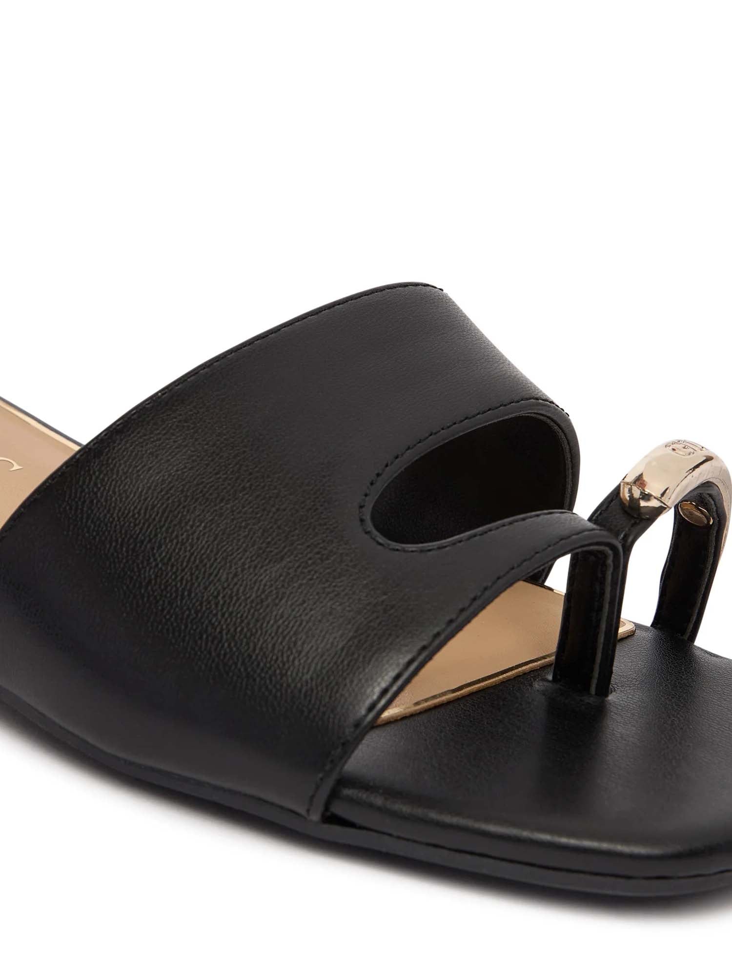 Sandali Nero Guess
