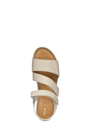 Sandali con strappi Beige Geox