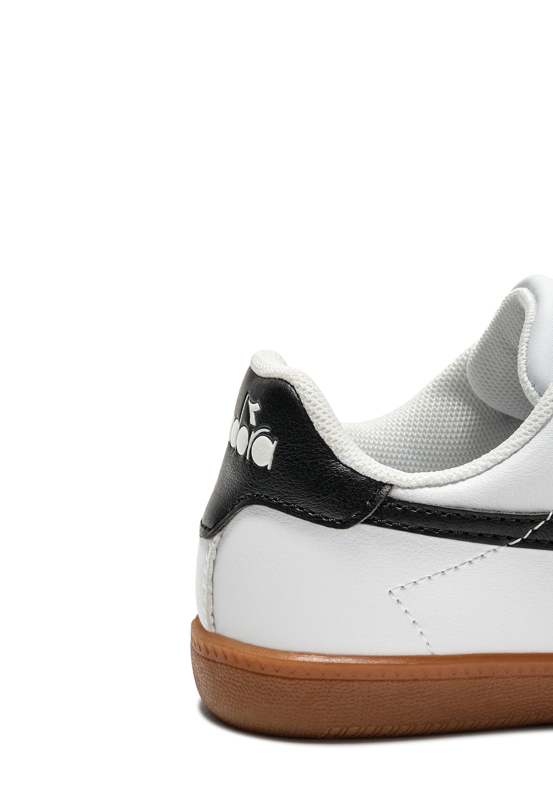 Scarpe con strappi Bianco Nero Diadora
