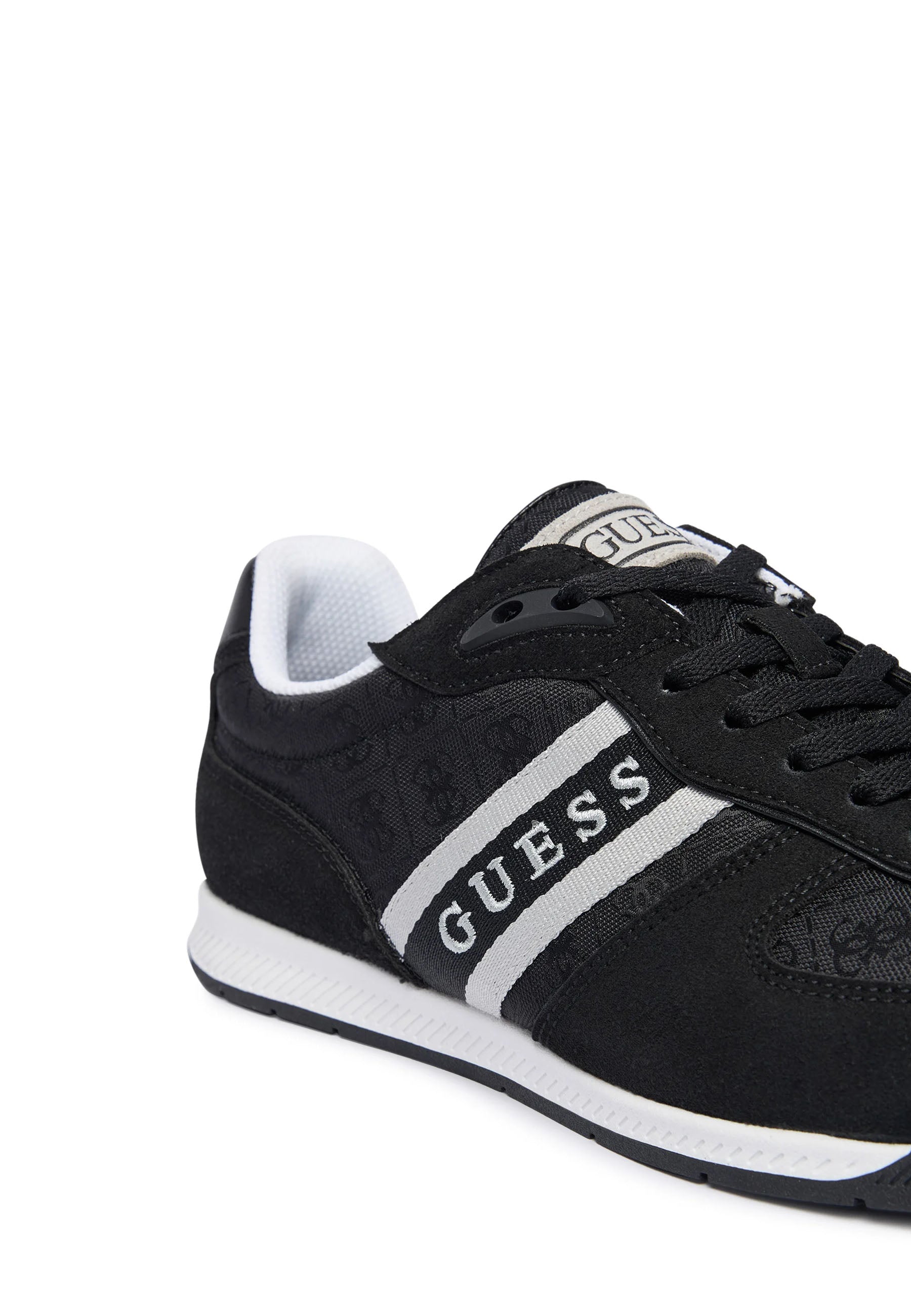 Sneakers Nero Guess