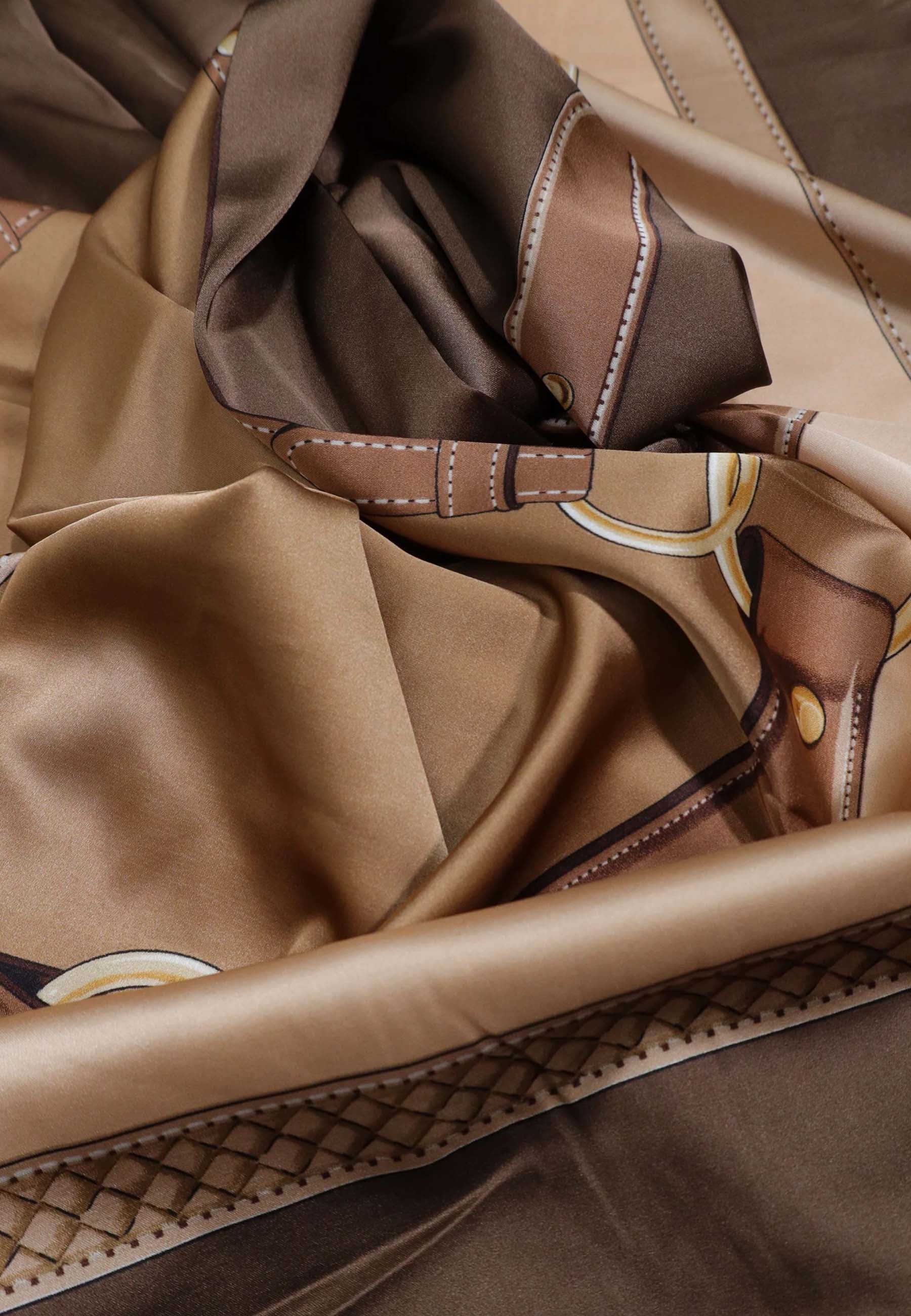 Foulard Marrone Guess