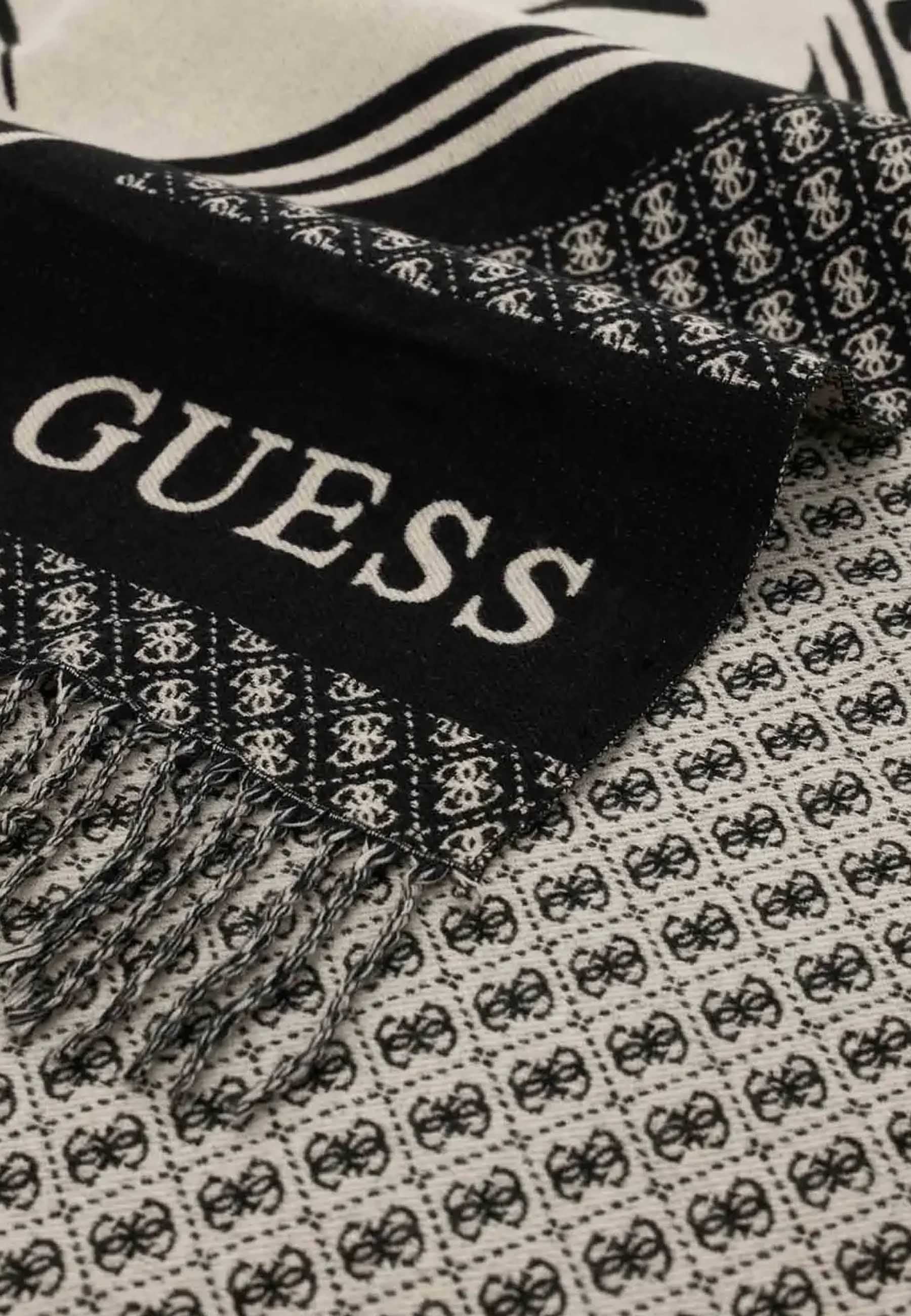 Sciarpe Nero Guess