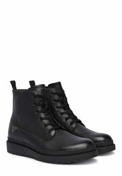 Anfibi Nero Guess