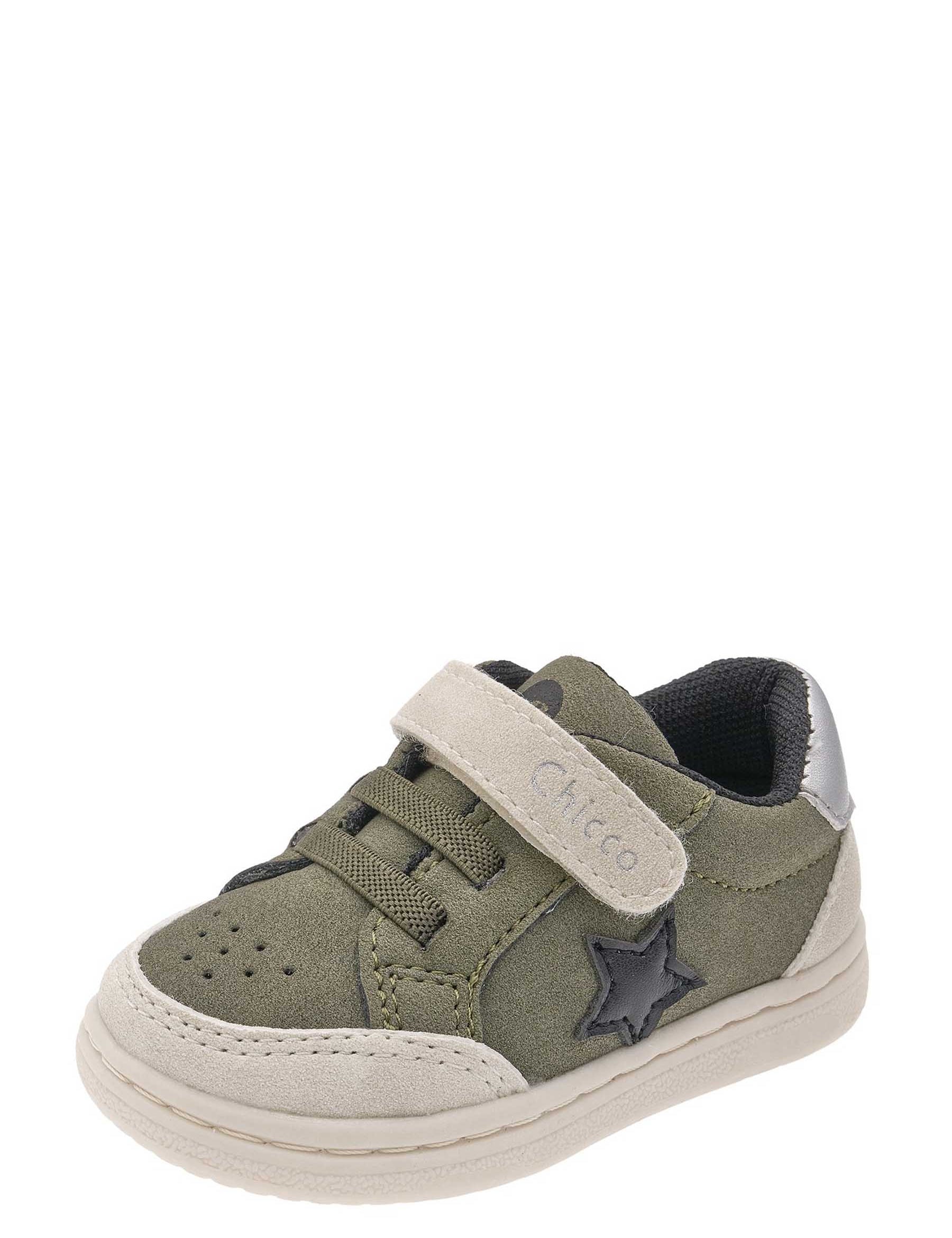 Scarpe con strappi Verde Chicco