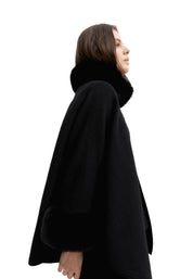 Mantelle Nero Emme