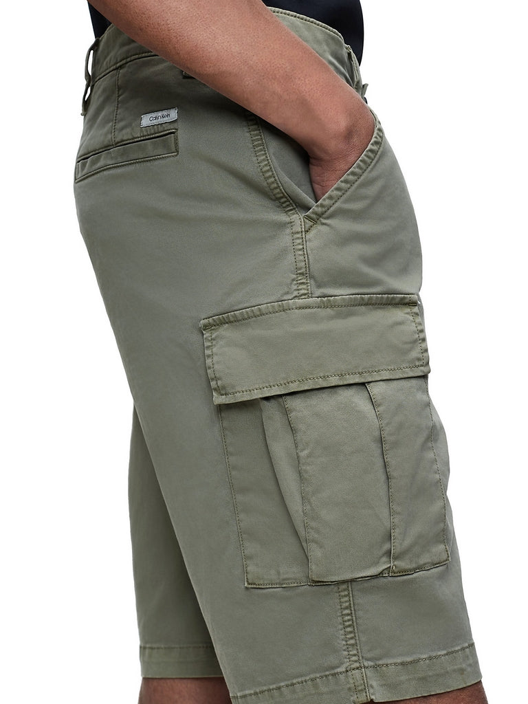 Bermuda Verde Calvin Klein