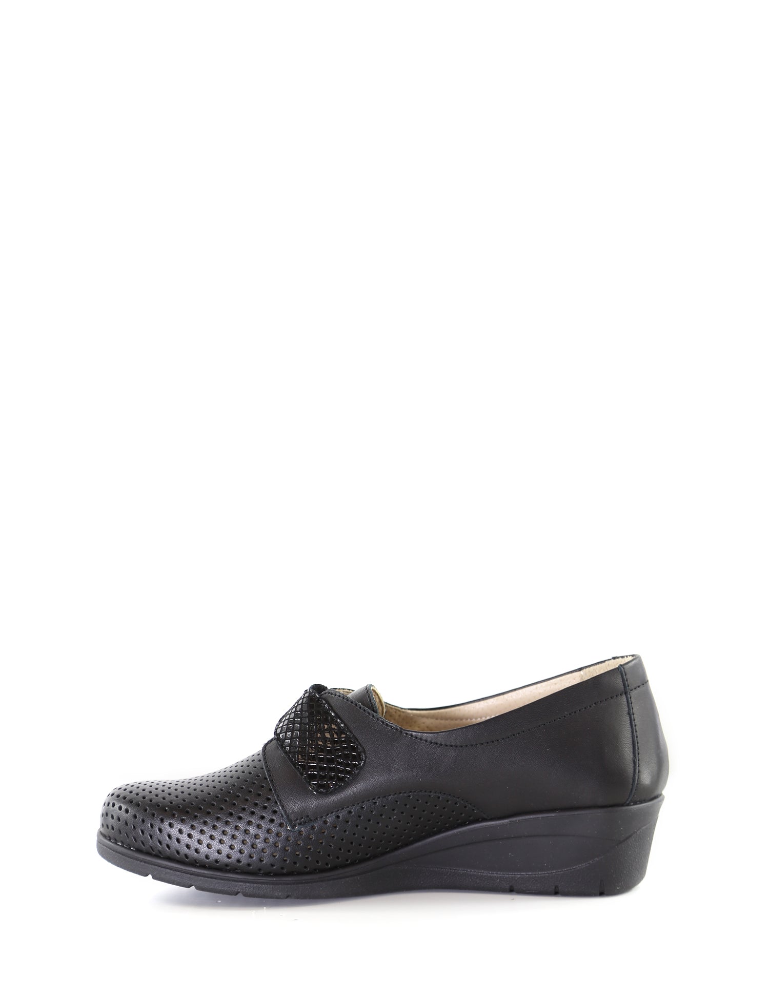 Scarpe con strappi Nero Susimoda