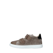 Scarpe con strappi Marrone Primigi