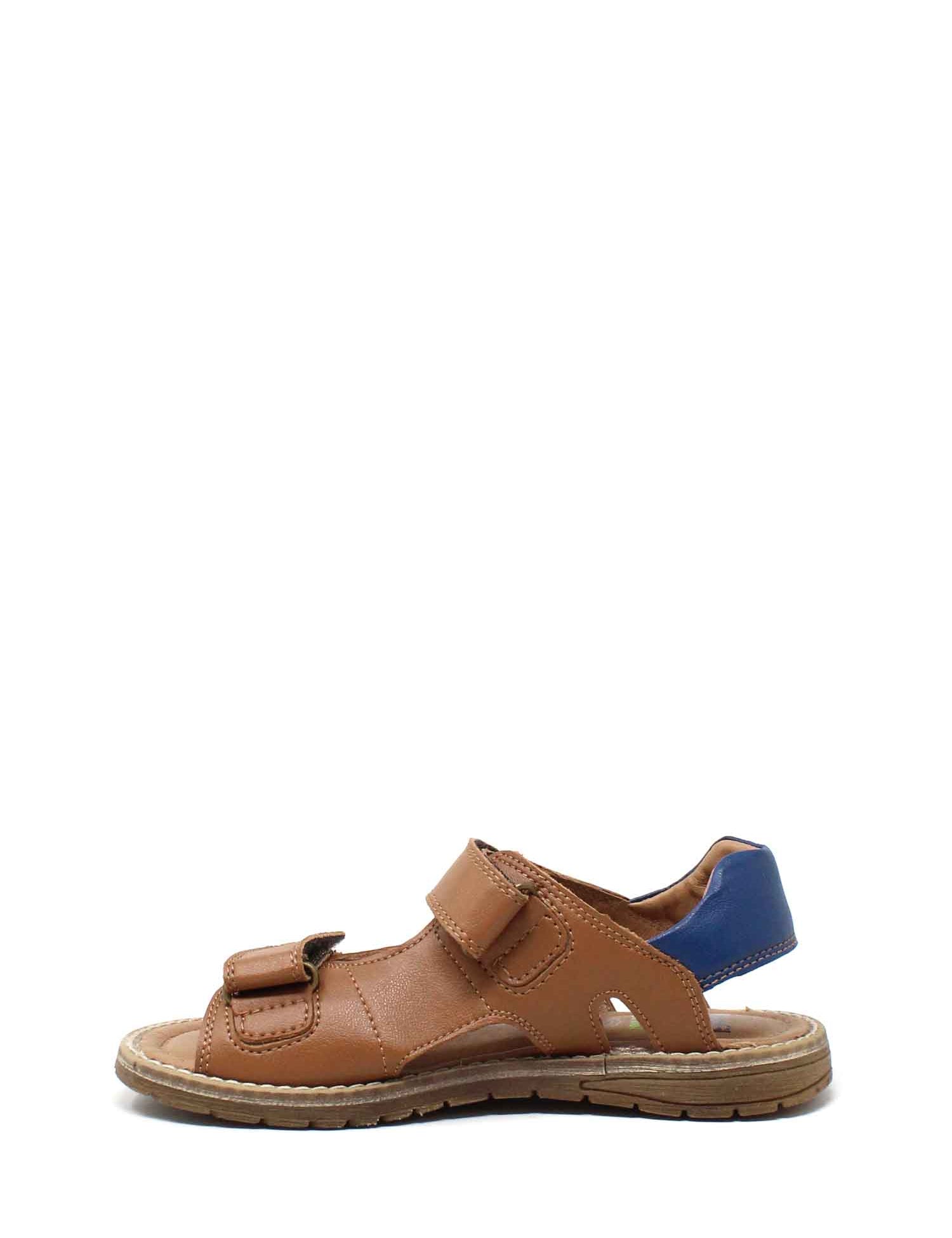 Sandali con strappi Marrone Primigi