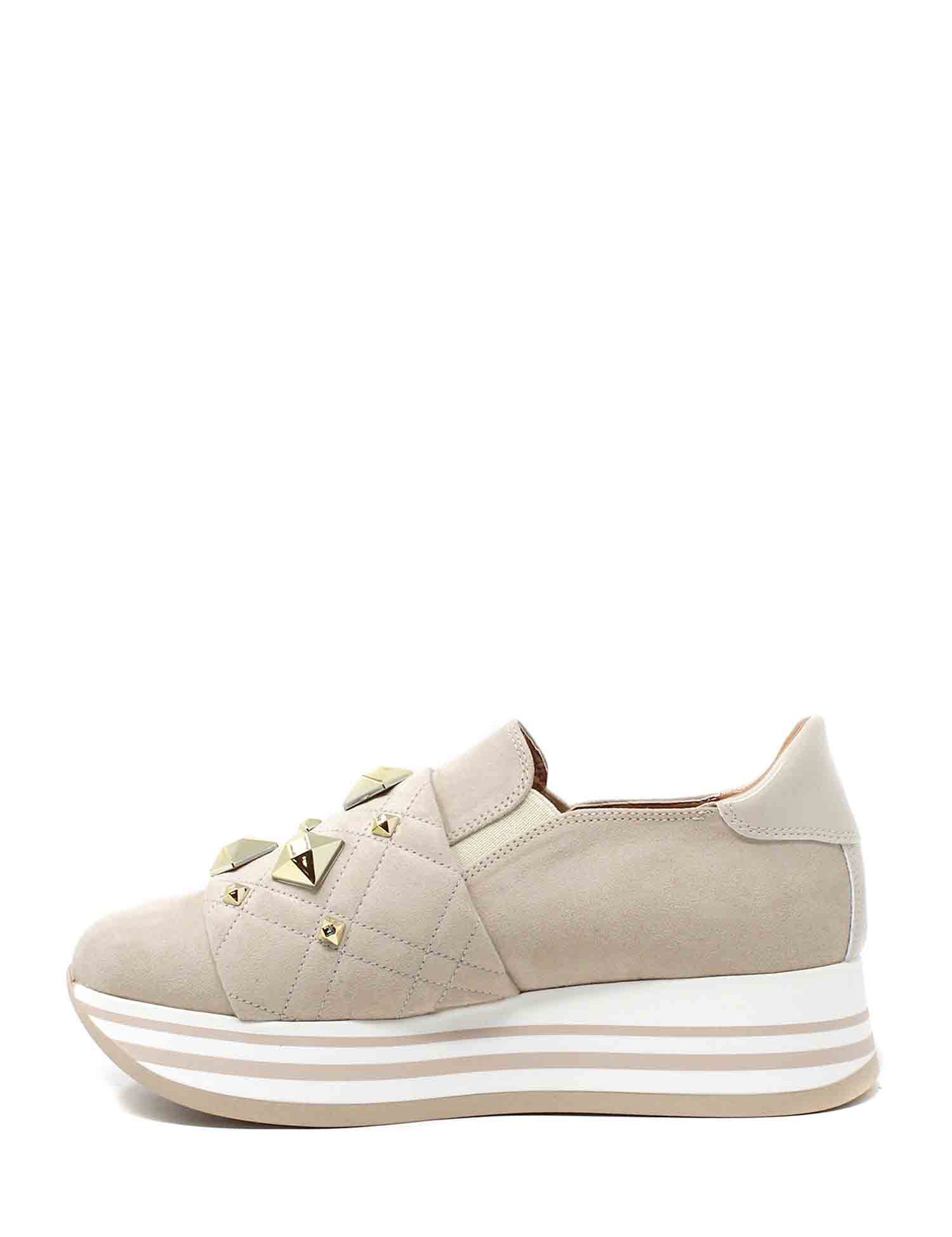 Slip-on Beige Grace Shoes