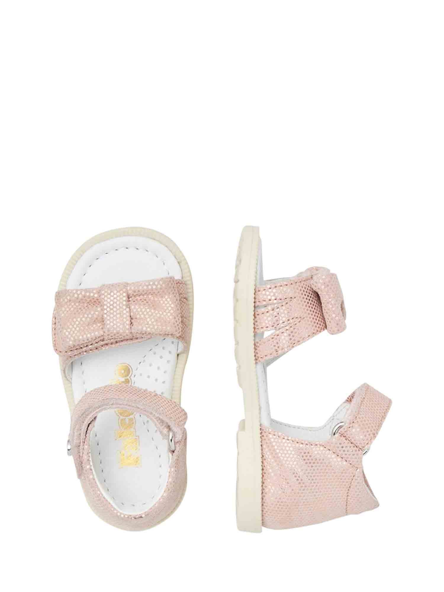 Sandali con strappi Rosa Falcotto