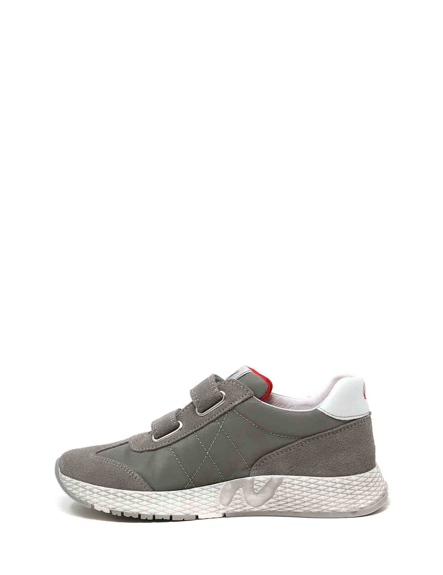 Scarpe con strappi Grigio Naturino