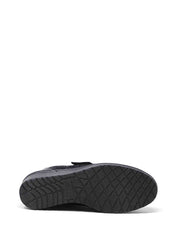 Scarpe con strappi Nero Susimoda