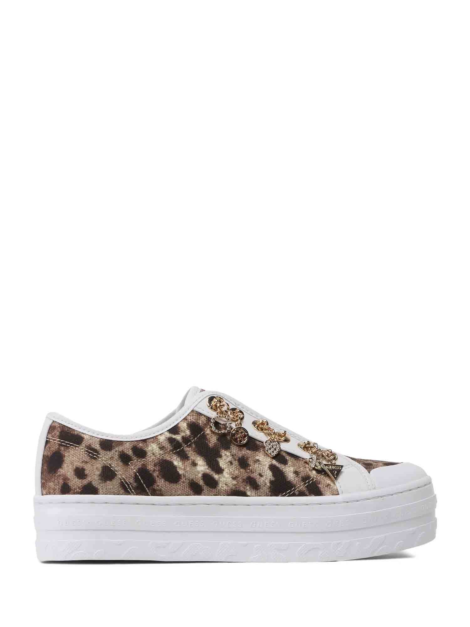 Slip-on Marrone Guess