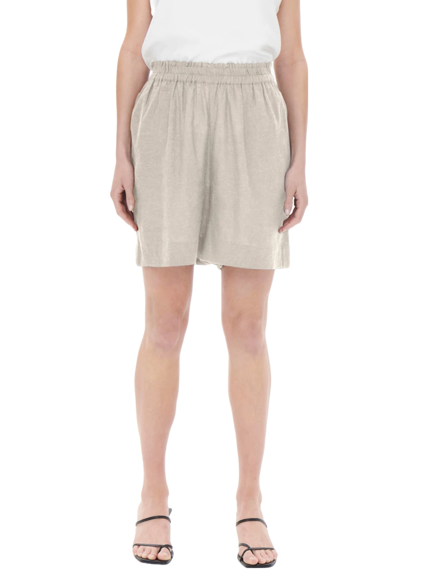 Shorts Beige Only